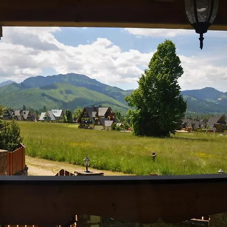 W Roztokach Z Widokiem Na Tatry Z Sauna