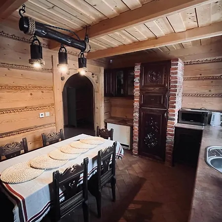 W Roztokach Z Widokiem Na Tatry Z Sauna Horská chata *