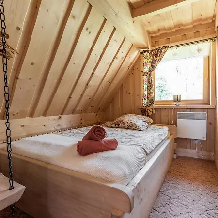 W Roztokach Z Widokiem Na Tatry Z Sauna 샬레 코스실리스코