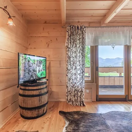 W Roztokach Z Widokiem Na Tatry Z Sauna 샬레 코스실리스코